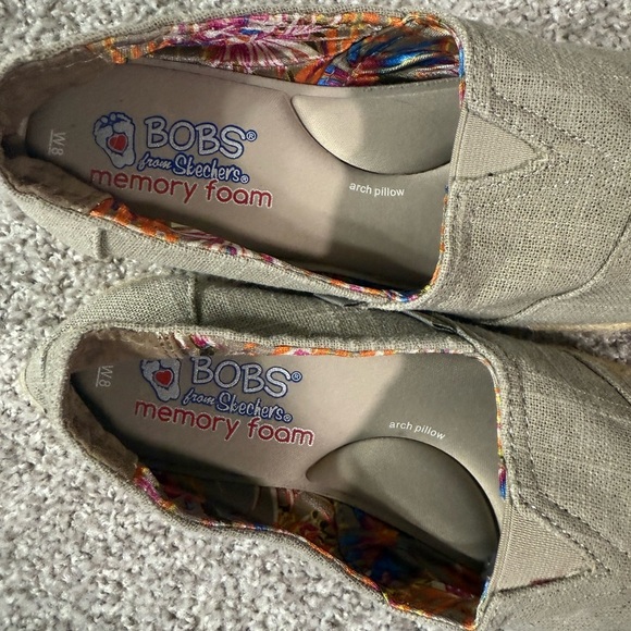 BOBS by Skechers Women’s Wedge Shoes – Taupe Canvas, Size 8 - Picture 6 of 8